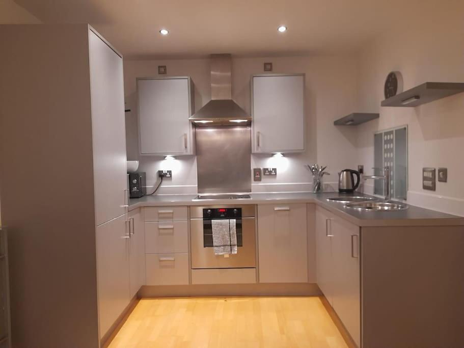 Centrally Situated 1 Bedroom Apartment! Birmingham Exterior foto